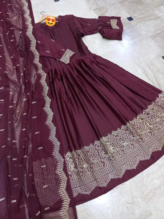 3 Pcs Women's Stitched Shamoz Silk Embroidered Maxi And Trouser